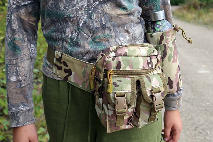 tactical waist belt forest camo with water bottle pocket